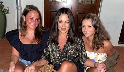 olivia margaret schelske|sara evans spouses.